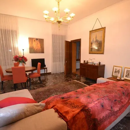 Castello 5888 B, Santa Marina, Calle Marcello, Canale *