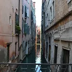 Castello 5888 B, Santa Marina, Calle Marcello, Canale 公寓