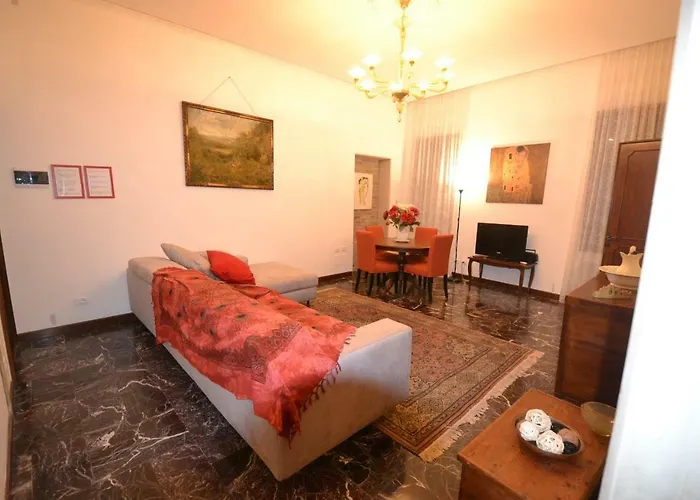 Castello 5888 B, Santa Marina, Calle Marcello, Canale *