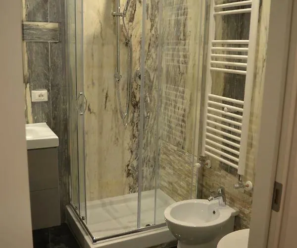 Castello 5888 B, Santa Marina, Calle Marcello, Canale